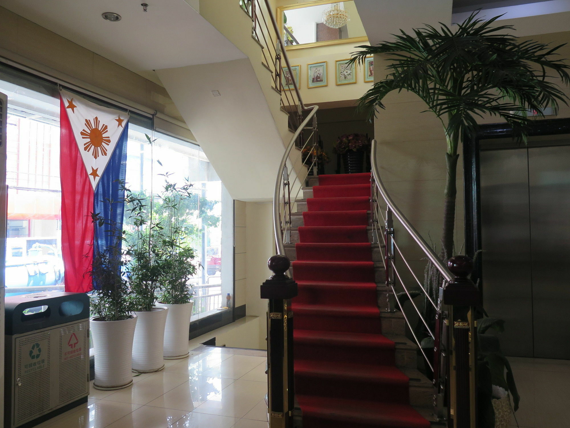 โรงแรม เอสเซนเซีย Dumaguete City ภายนอก รูปภาพ